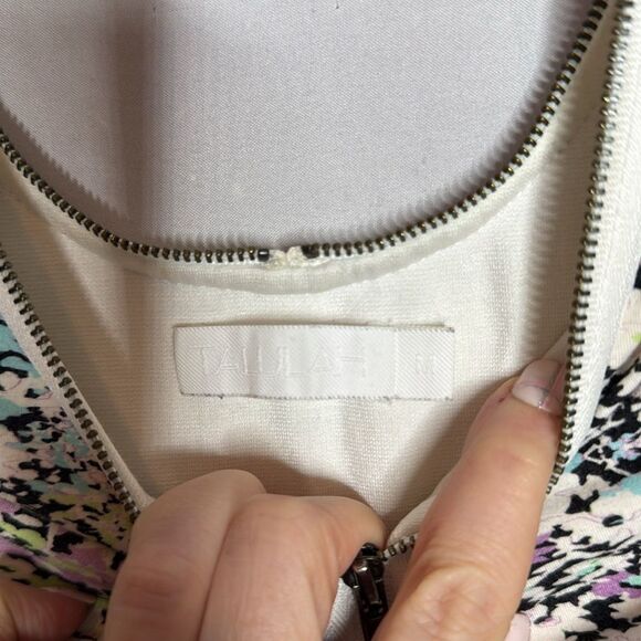 Talulah Sky Full Of Stars Short Sleeve Bodycon Dress. Size Medium. - Picture 10 of 10